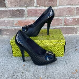 Gianni Bini Black Heels Stiletto Platform peep toe buckle size 6